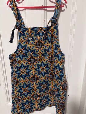 Run & Fly geometric corduroy pinafore, EUC, US12